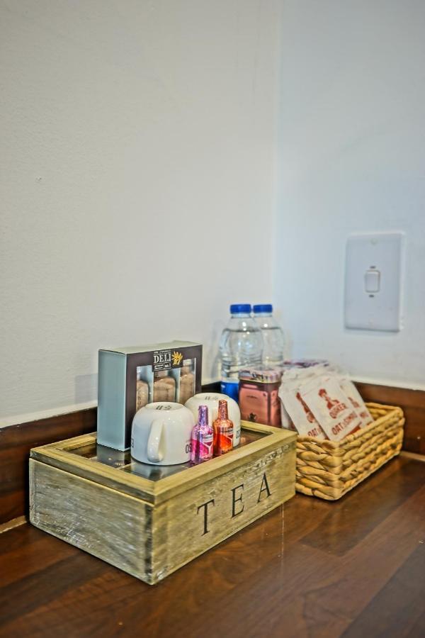 Soak Up The Light At A Soothing, Stylish Apartment In Swansea Marina Εξωτερικό φωτογραφία